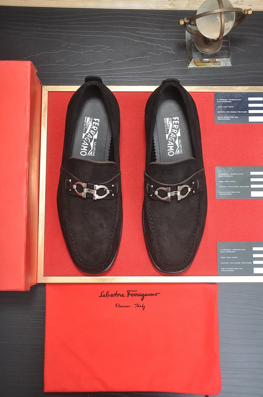 Men's shoes 💰560💶[Ferragamo/Ferragamu] (high-end Niuli) New 🍀 Ferragamo* - top version Ferragamo's classic formal leather shoes! Made of imported original cowhide, the inner top layer is comfortable cowhide lining! Original wear-resistant rubber outsole! High quality products! Code number 38-45 (45 customized)